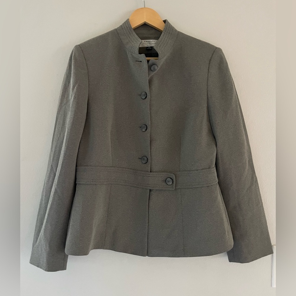 Tahari Gray Women's Blazer with Shoulder Pads